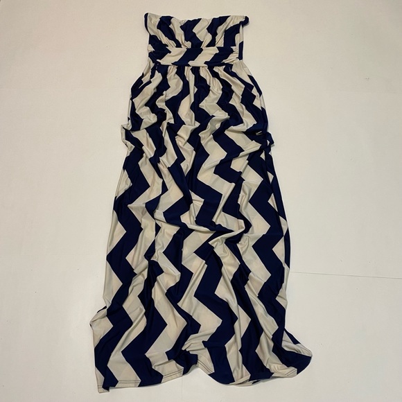 Facination Dresses & Skirts - 14. Fascination white and blue maxi dress size small
